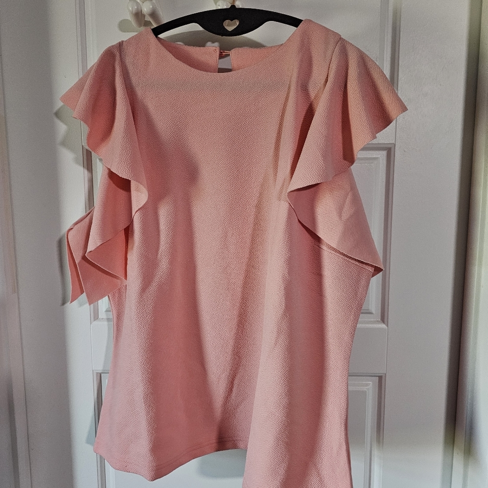 peach blouse